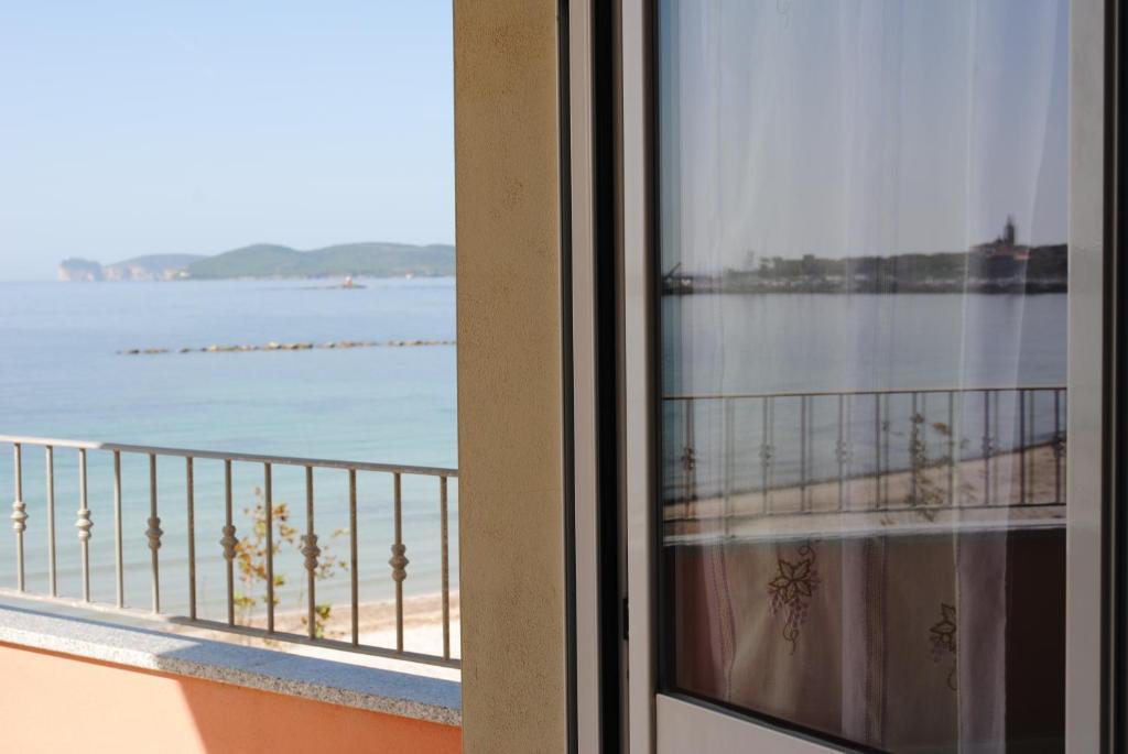 Guest House Sea Rooms Alghero Oda fotoğraf